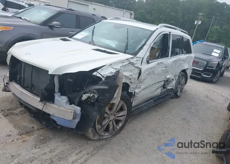 2011 Mercedes-Benz Gl 450 4Matic z USA, uszkodzony, nr VIN 4JGBF7BE4BA625244